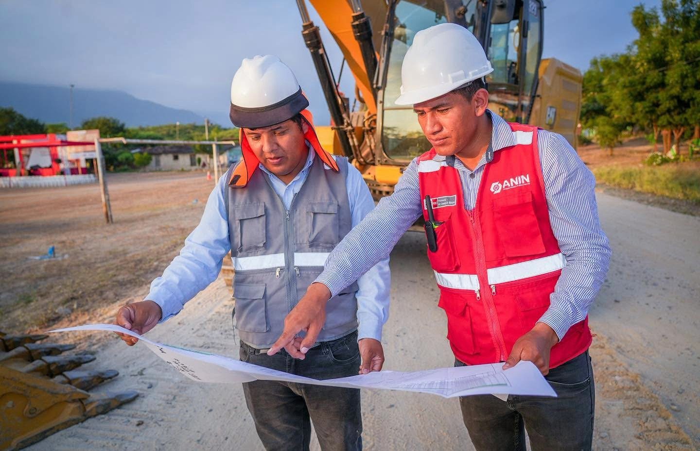 ANIN AVANZA CON RESTRICCIONES DE TRÁNSITO EN CHULUCANAS – FRÍAS MIENTRAS CRECE EL DEBATE POR LA BRECHA DE ATENCIÓN EN INFRAESTRUCTURA
