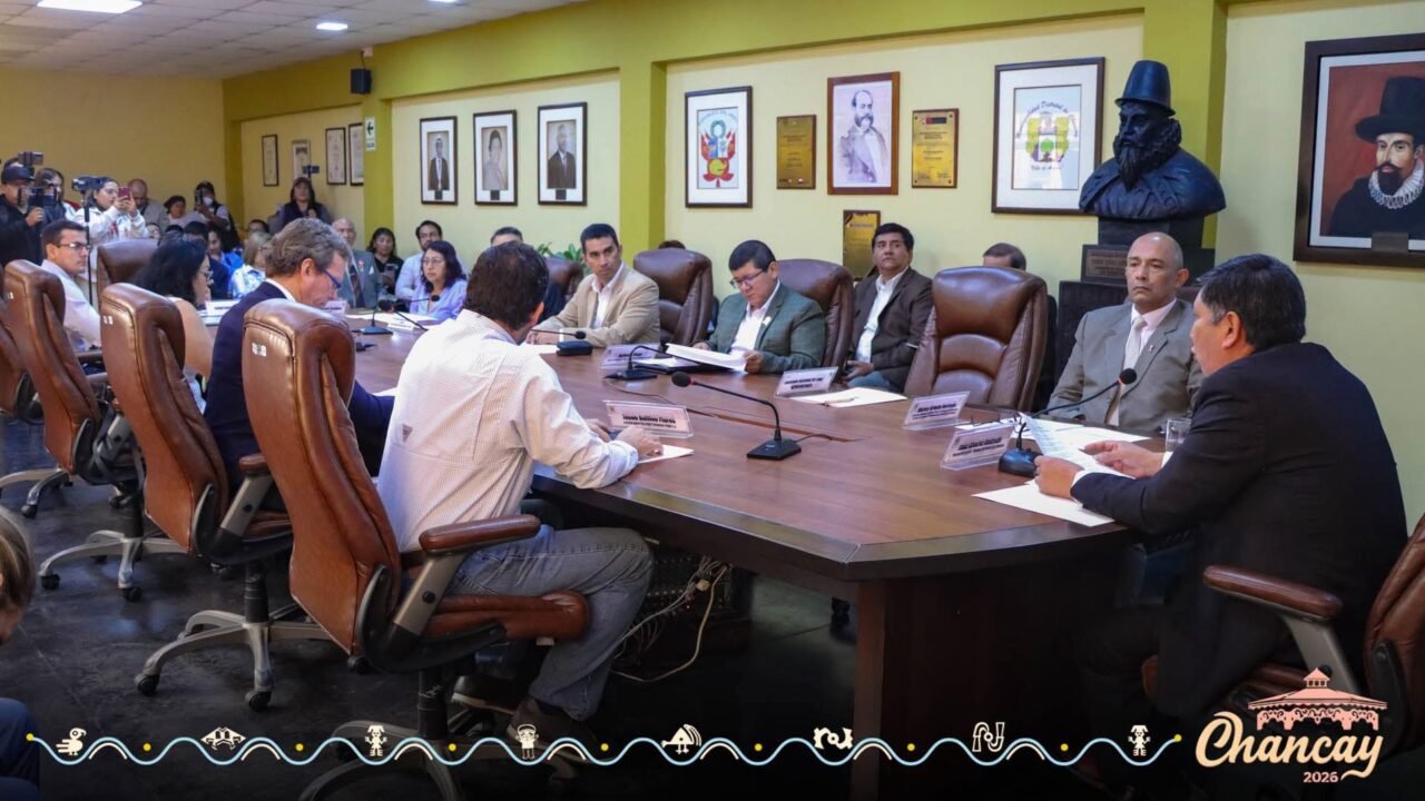 ¡CHANCAY HACE HISTORIA! SE INSTALA EL PRIMER CONSEJO CIUDAD PUERTO MUNICIPAL DEL PERÚ Y MARCA EL INICIO DE UNA NUEVA ERA PARA EL DESARROLLO DEL DISTRITO