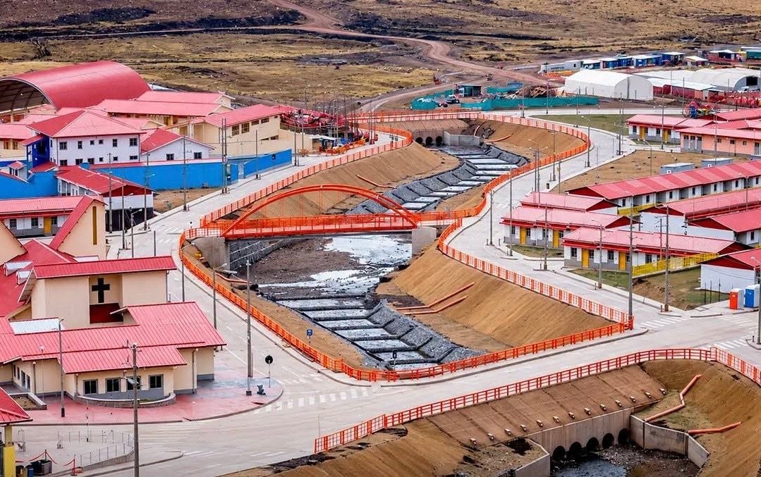 NUEVA MOROCOCHA: LA CIUDAD QUE CHINALCO CONSTRUYÓ PARA REUBICAR A MÁS DE MIL FAMILIAS EN EL CORAZÓN DE LOS ANDES